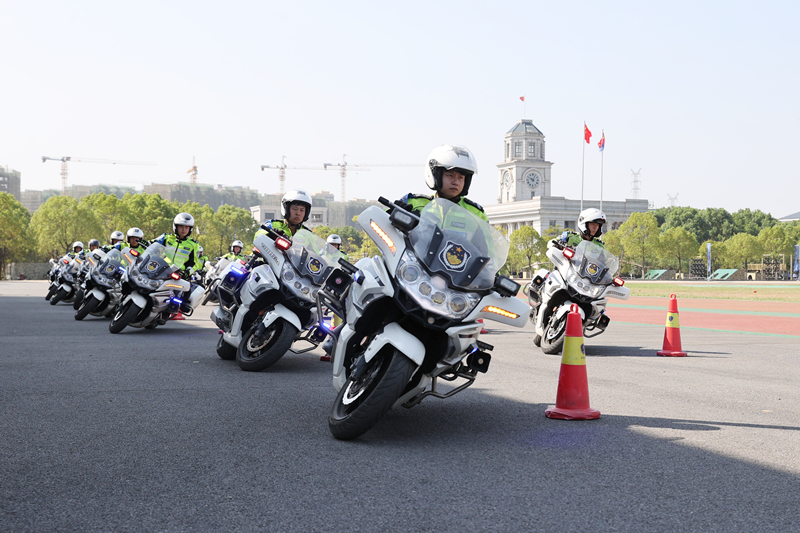 武漢公安強化實戰(zhàn)提能錘煉全警過硬本領(lǐng)