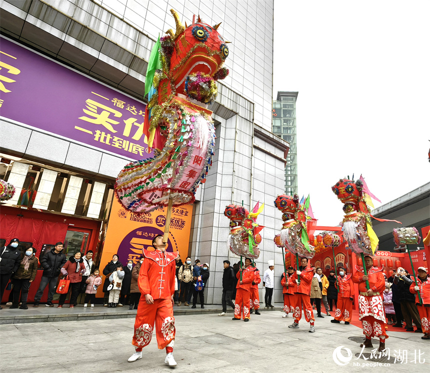 湖北武漢：過年的儀式感“丸”起來