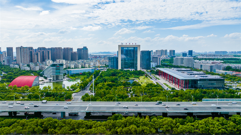 位于武漢經(jīng)開區(qū)的東風(fēng)汽車總部和東風(fēng)汽車全球創(chuàng)新中心。