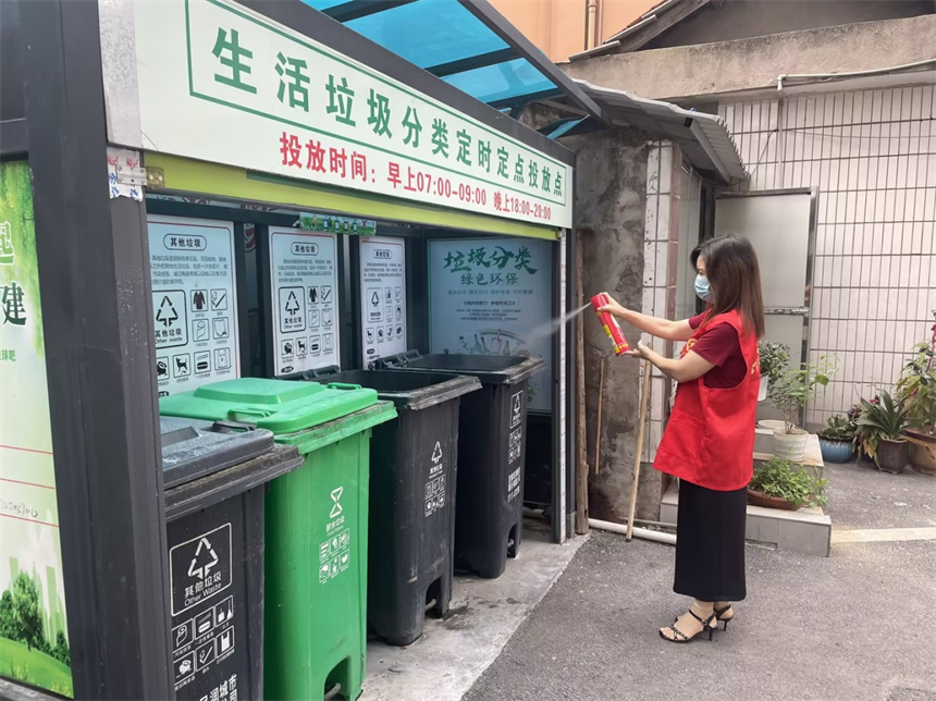 “志愿之光”繪就青春之美