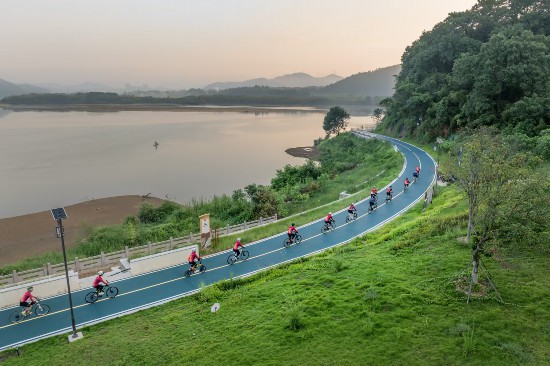 武夷山國家公園1號風(fēng)景道（南平崇陽溪段）。吳大灼 攝